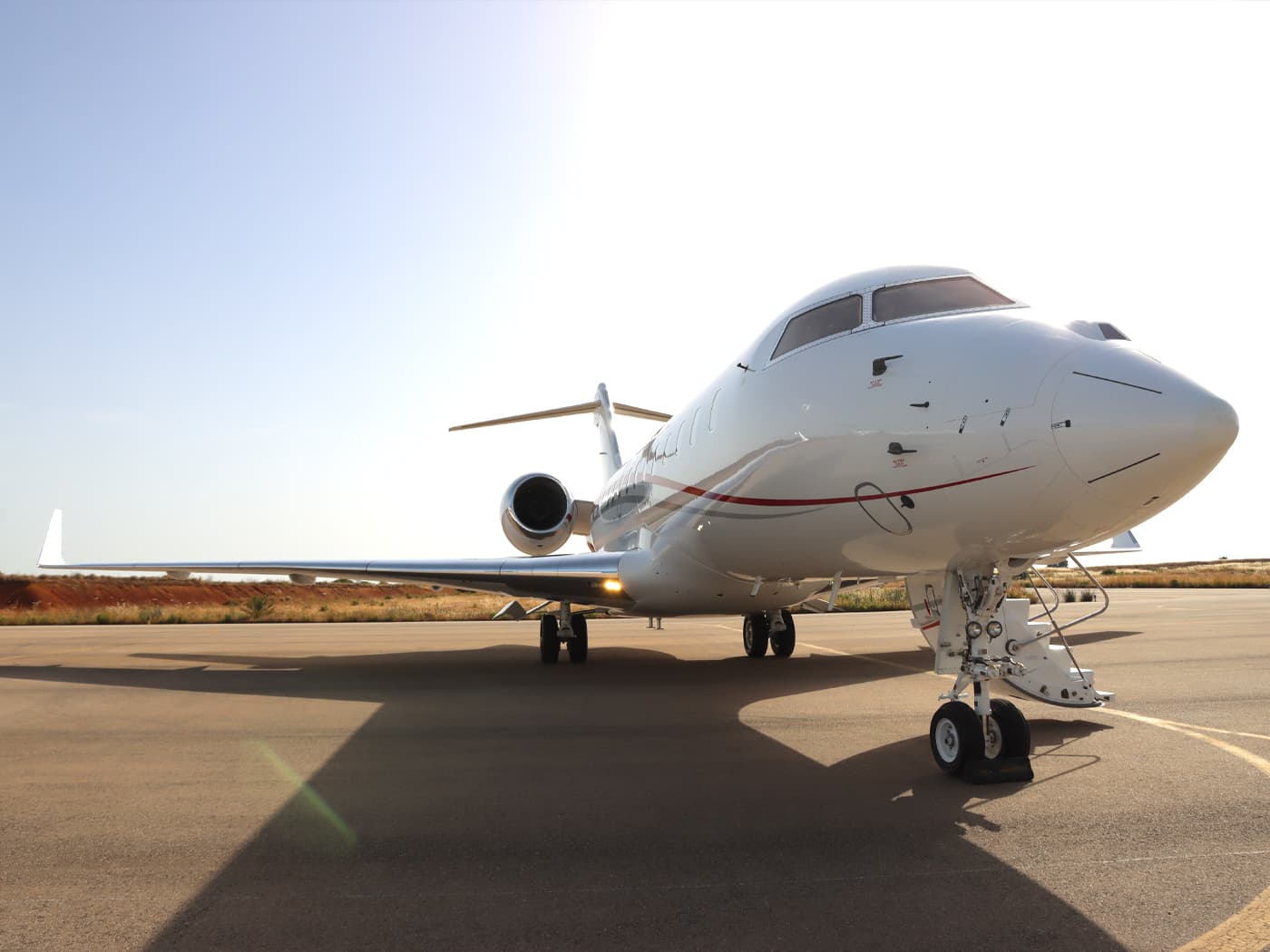 Bombardier Global 5000 — view 3