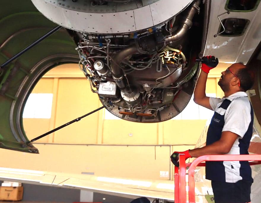 AOM maintenance centre